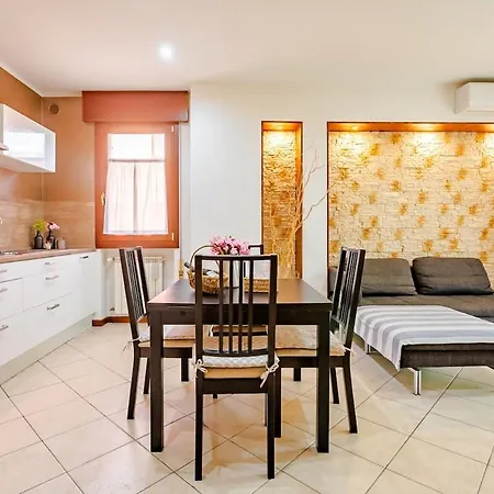 Comodo Per Visitare E Venezia بادوفا